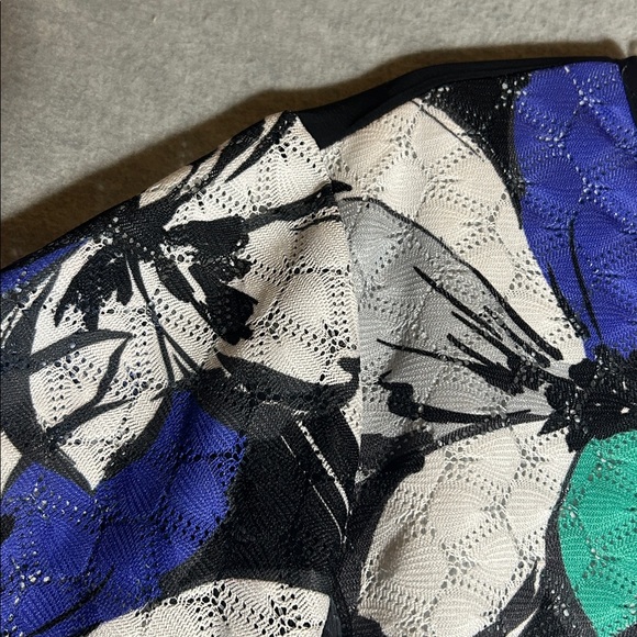 ALFRED DUNNER Tropical Cruise Vacation Spring Summer Cool Oversized Floral Top - Picture 6 of 14